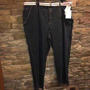 🌸 Liz Claiborne Jeans w/ matching belt Plus Size